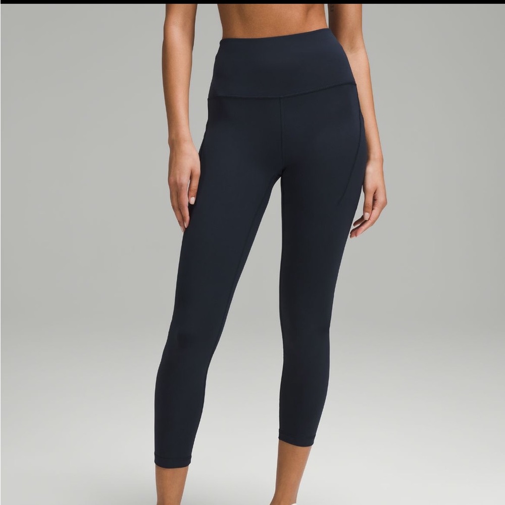 Wunder Train High-Rise Tight with Pockets 25". True Navy